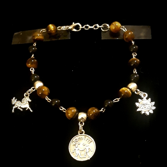 Gemini Zodiac Bracelet By(B&B Trendz) - Picture 2 of 2